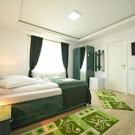 Casa Mirandre Apartment Hateg Ngoại thất bức ảnh