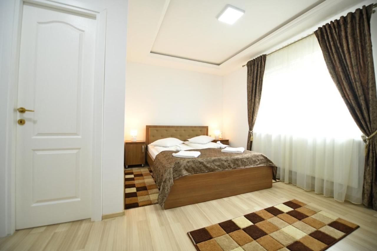Casa Mirandre Apartment Hateg Ngoại thất bức ảnh