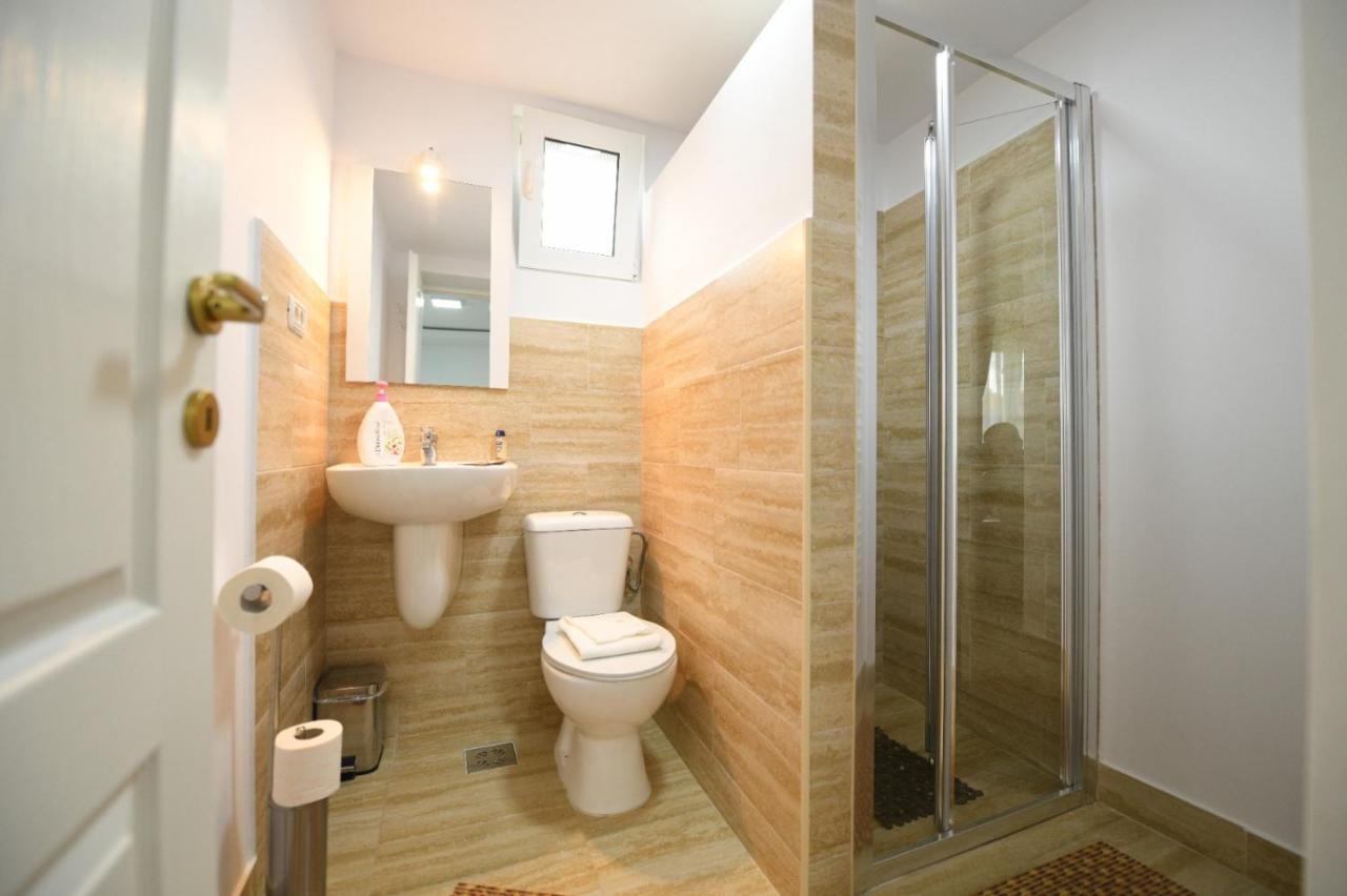 Casa Mirandre Apartment Hateg Ngoại thất bức ảnh